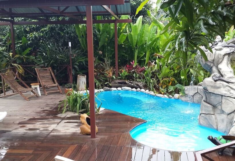 هتل Inn Jimenez
