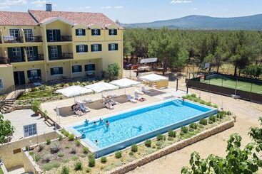 تختخواب و صبحانه Opulent Park View Room With Breakfast Included