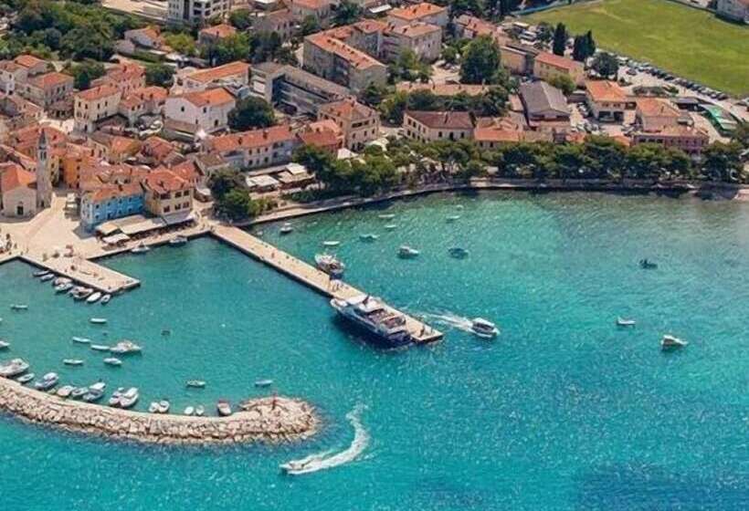 هتل Marina