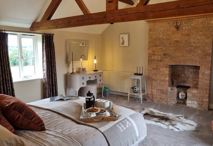 Paddock Cottage   Thorpe Arnold, Melton Mowbray