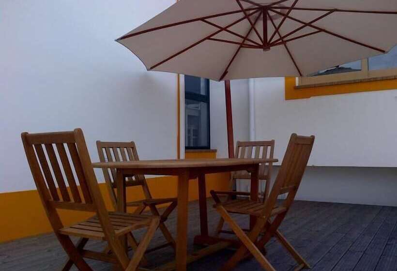 تختخواب و صبحانه Abetarda Cc