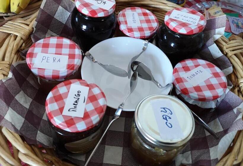 تختخواب و صبحانه Abetarda Cc