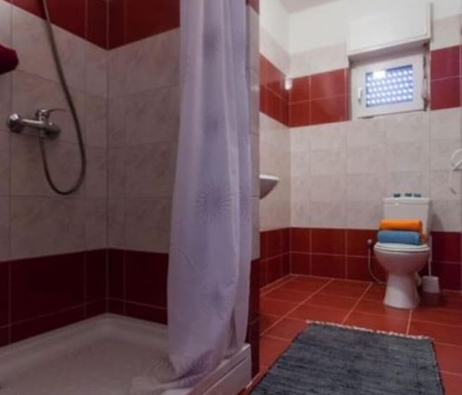 Отель Beautiful Double Bed Room With Balcony And Sea View