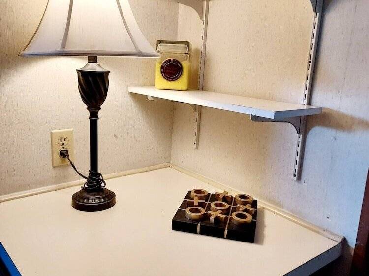 فندق 2 Story Houseboat Seeking A Captain Fishpets Ok