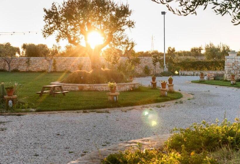 هتل روستایی Terra Terra   Masseria Minunni