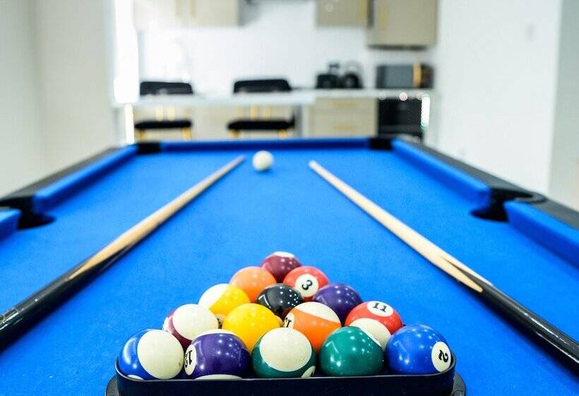 اقامتگاه Inviting 1 Bed House In Bradford