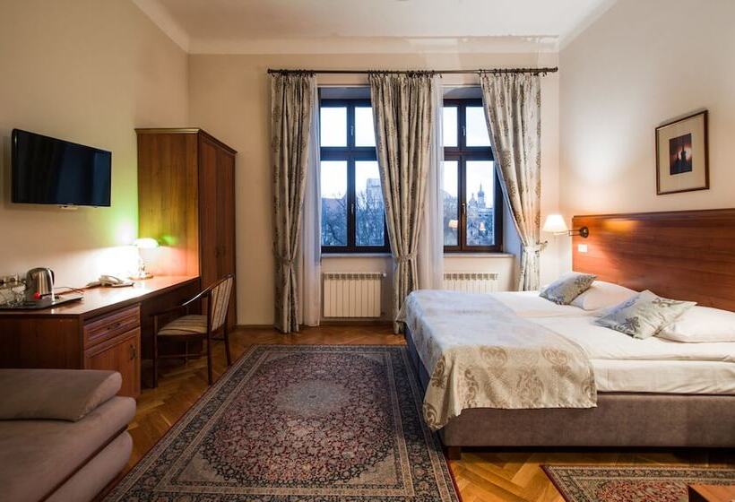 Aparthotel Basztowa