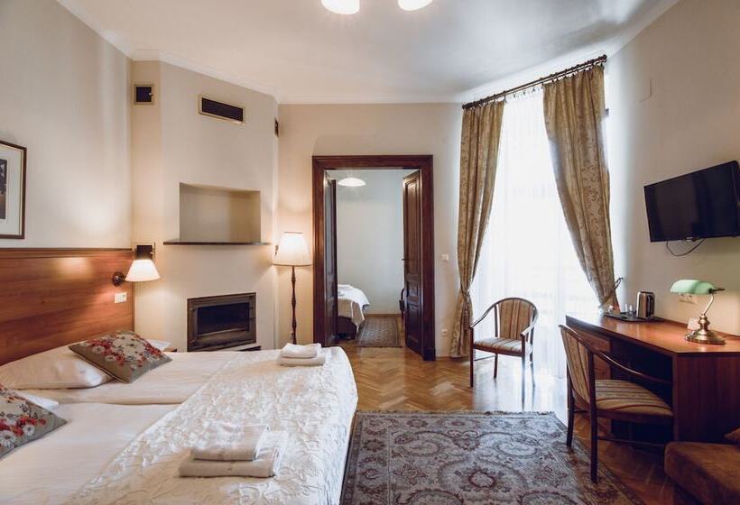 Aparthotel Basztowa