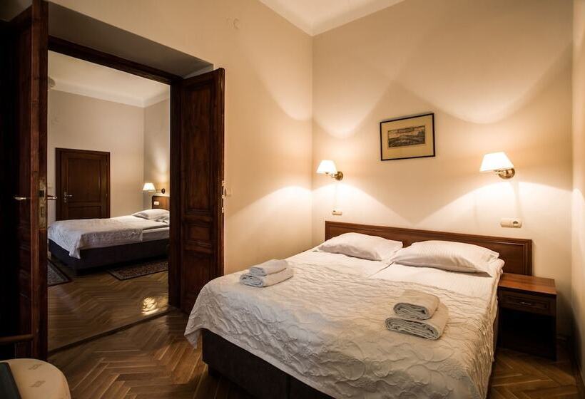 Aparthotel Basztowa