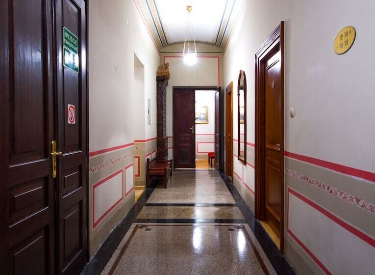 Aparthotel Basztowa