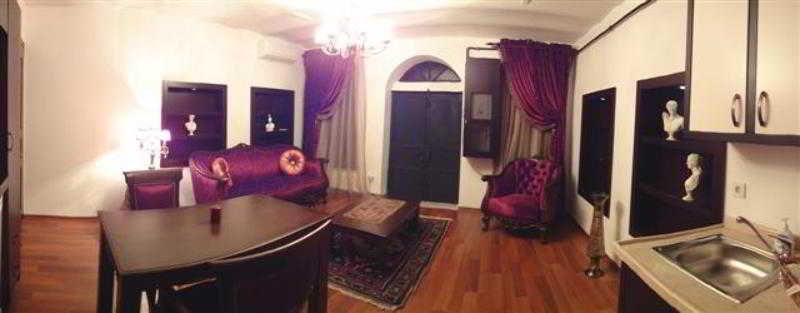 فندق Ascot House