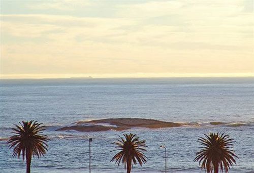 Hotel Beachside