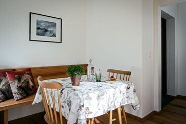 هتل Conrad's Mountain Lodge