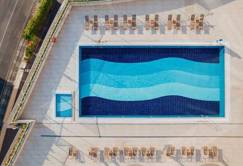 Fotos del hotel Doubletree By Hilton Istanbul Atasehir  & Conference Centre:  17