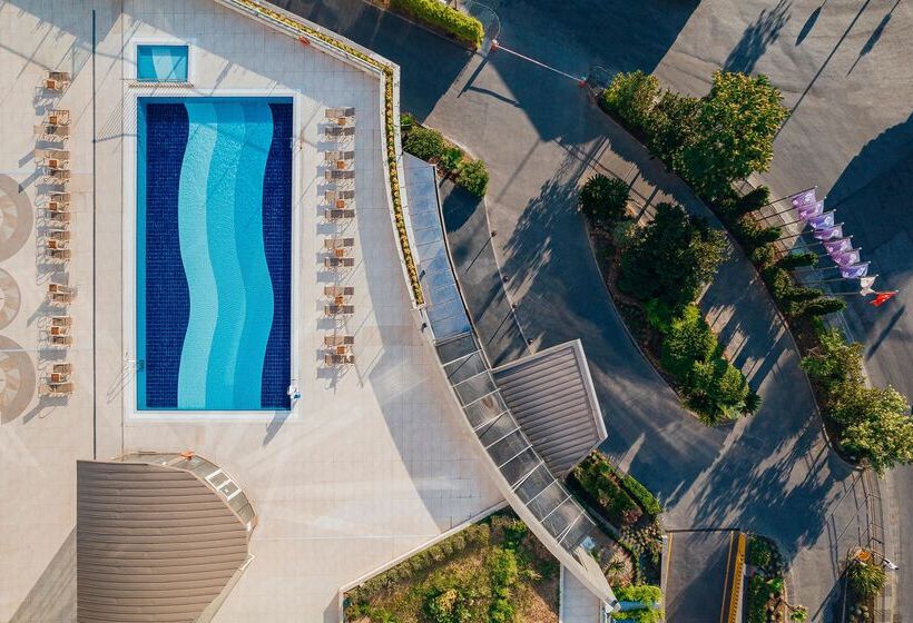 Fotos del hotel Doubletree By Hilton Istanbul Atasehir  & Conference Centre:  2
