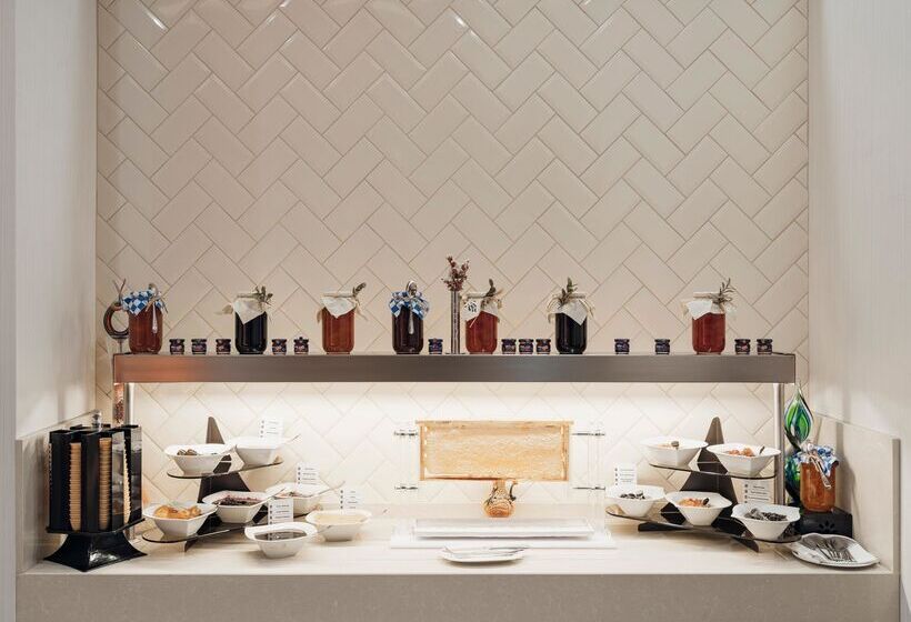 Fotos del hotel Doubletree By Hilton Istanbul Atasehir  & Conference Centre:  7