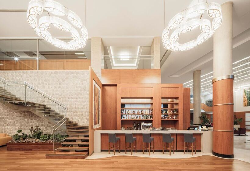 Fotos del hotel Doubletree By Hilton Istanbul Atasehir  & Conference Centre:  6