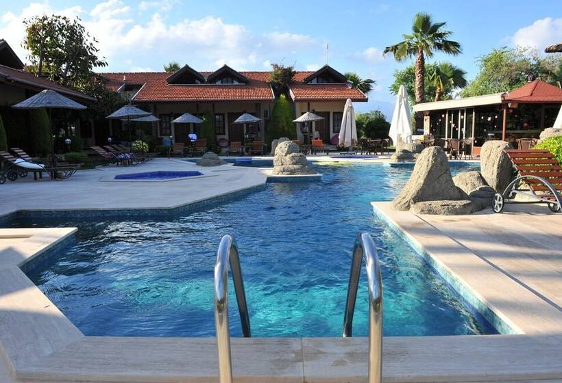 هتل Grenadine Lodge