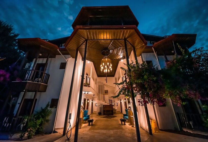 هتل Murat Pasha Mansion