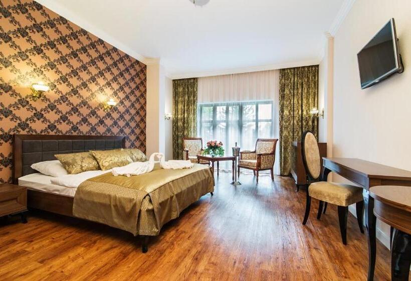 هتل Pałac Margot Nature&spa