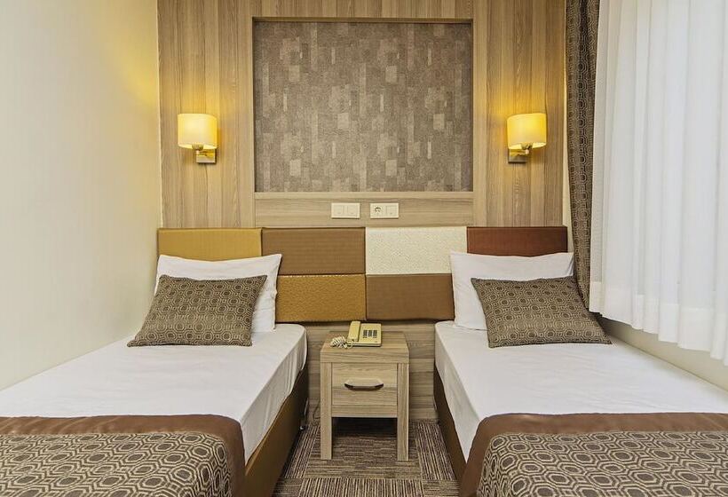 Fotos del hotel Pera Arya:  14