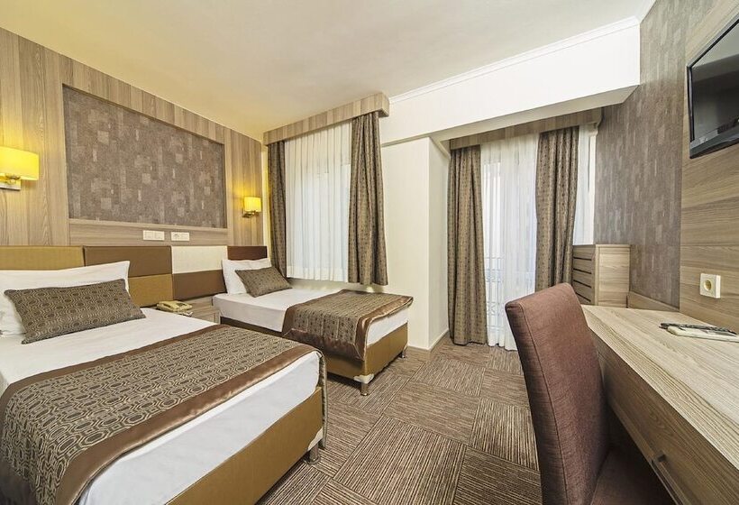 Fotos del hotel Pera Arya:  16