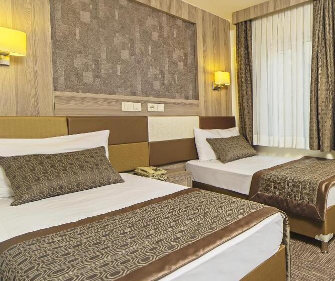 Fotos del hotel Pera Arya:  2