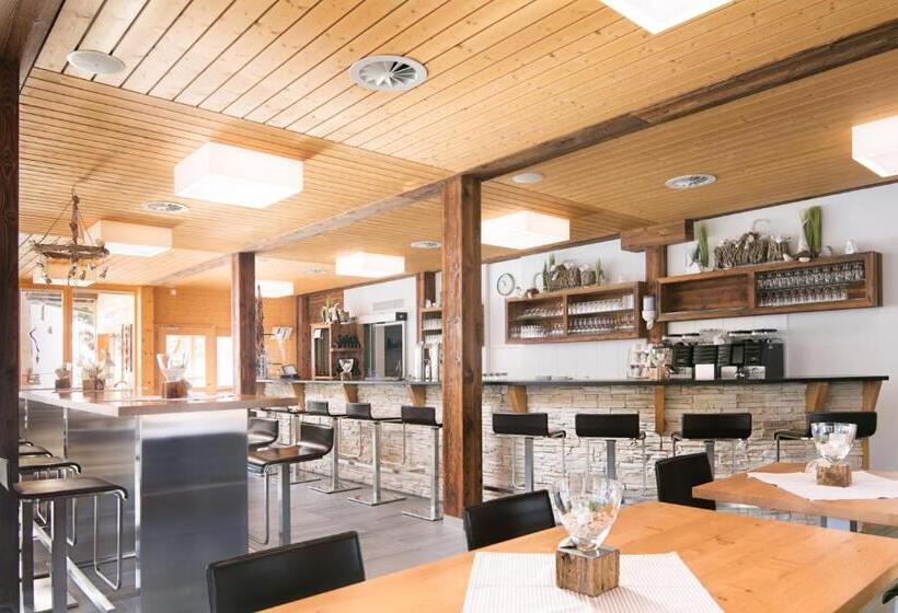 فندق Restaurant Ronalp