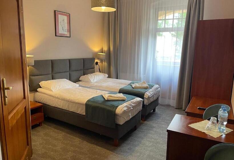 هتل Apollo & Spa Karpacz