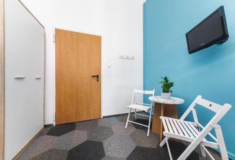 Moon Hostel Warszawa