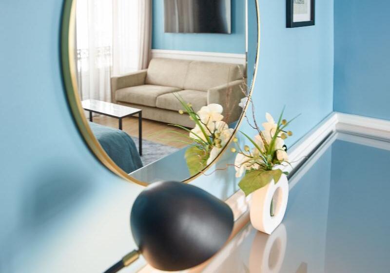 پانسیون Residencial Florescente