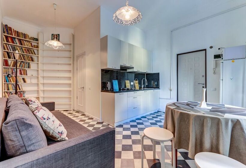 Stn Apartments Near Hermitage