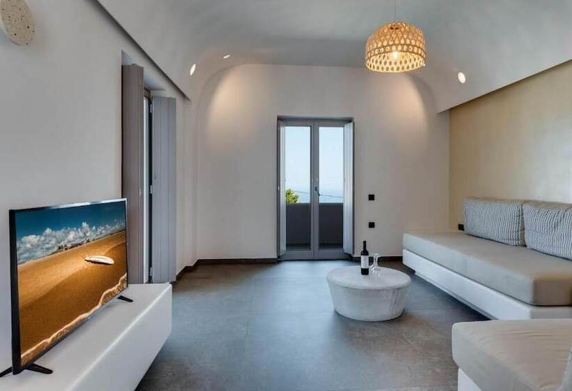هتل Elements Cozy Suites