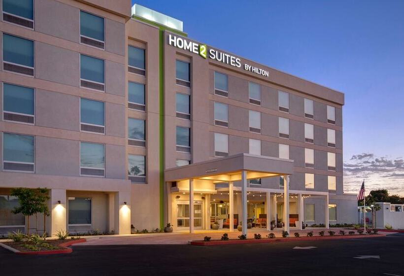 هتل Home2 Suites By Hilton Garden Grove