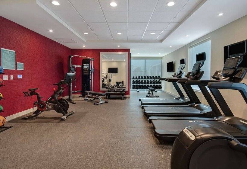 هتل Home2 Suites By Hilton Garden Grove
