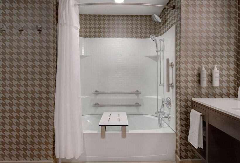 هتل Home2 Suites By Hilton Garden Grove