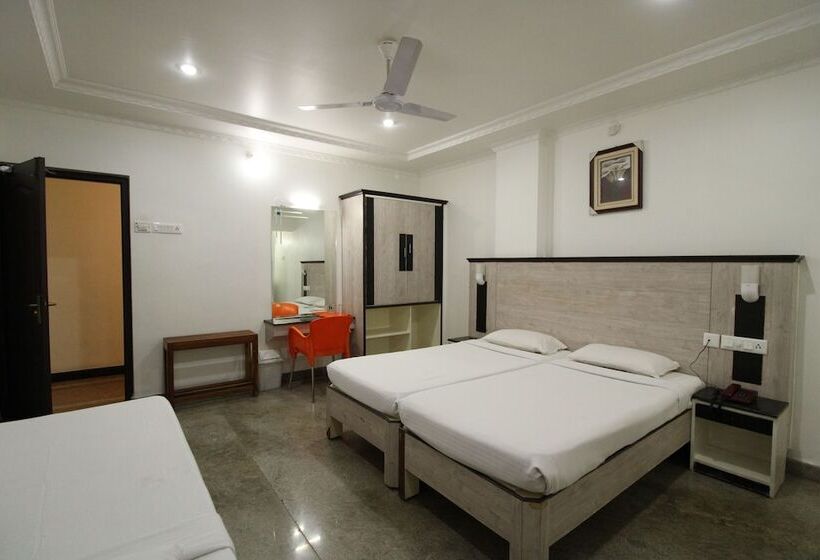 The Hotel Temple View