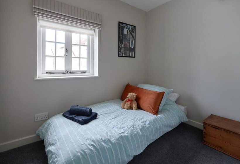 Pearl S Cottage