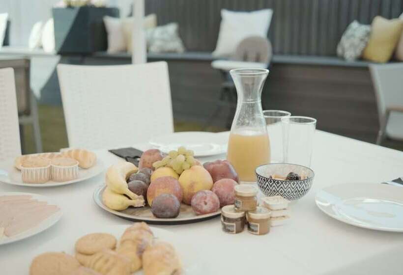 膳宿费 Alpe Luxury Accommodation