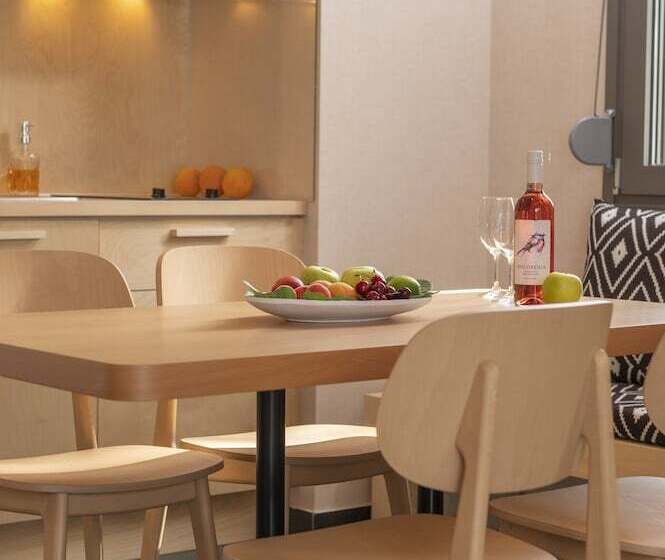 ペンション Alpe Luxury Accommodation
