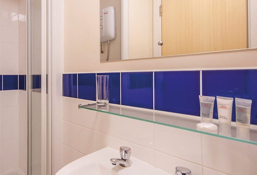 Vibrant Rooms Sheffield   Hostel
