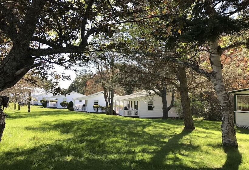 By The Bay Cottages