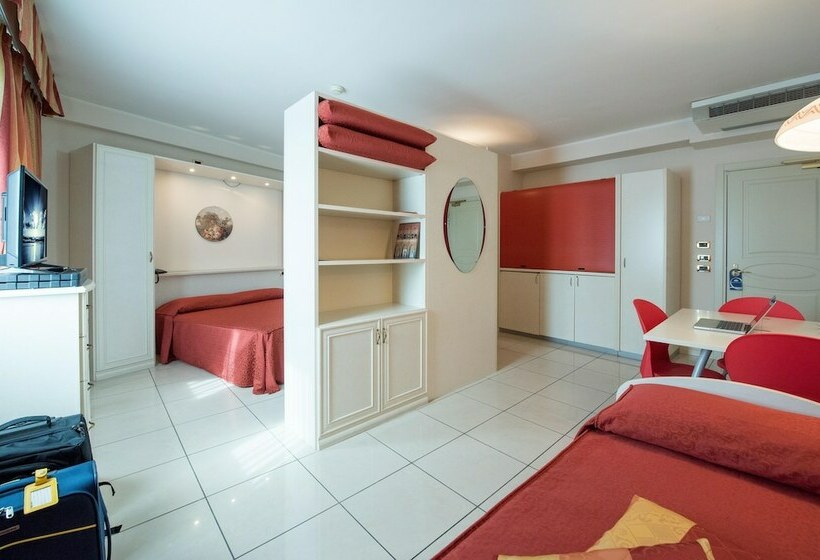 Хостел Residence White Palace