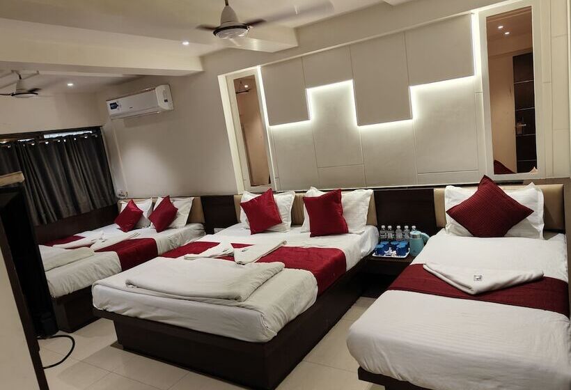 فندق Anand Palace
