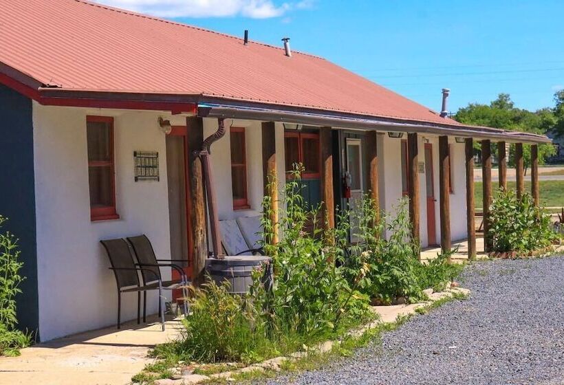 Motel Hikers Cimarron Inn & Rv Park en Cimarron Destinia