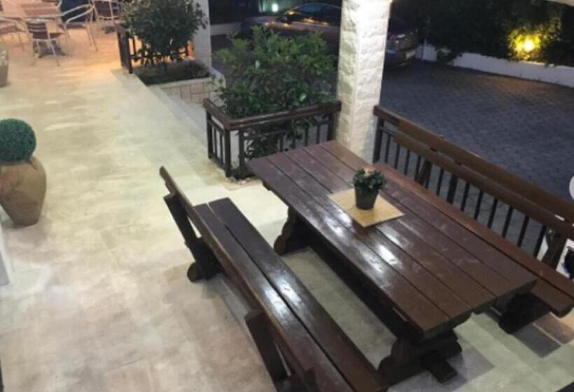 پانسیون Guesthouse San Antonio
