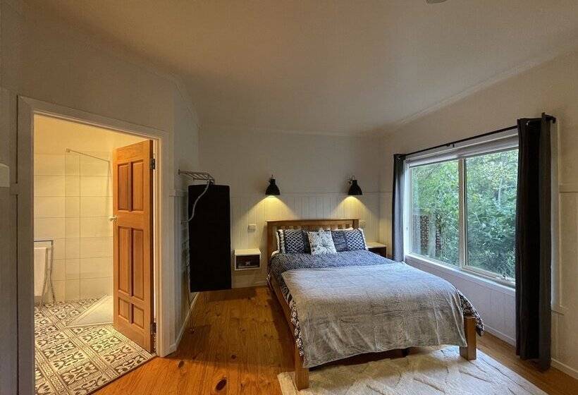 Tindoona Cottages