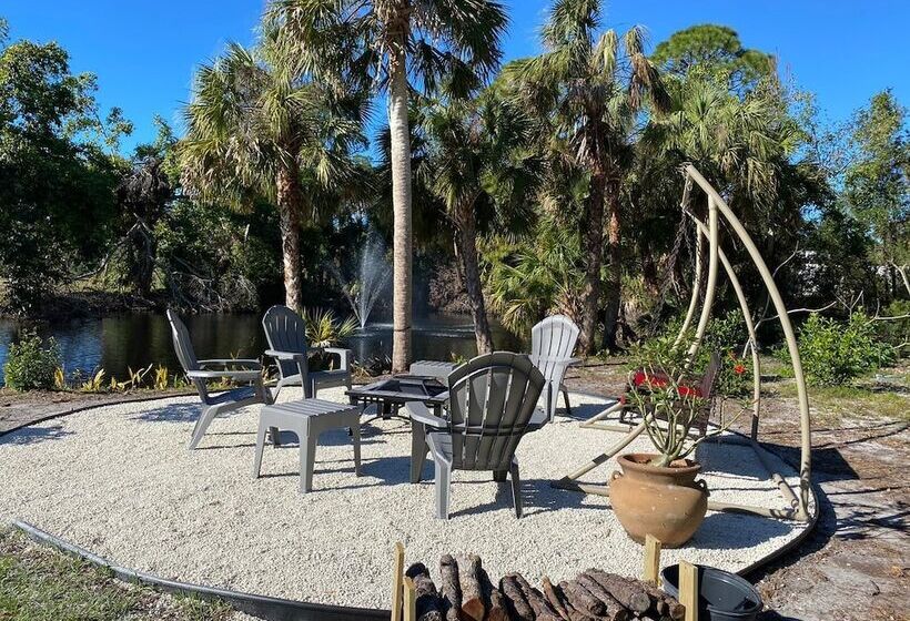 مبيت وإفطار Suite Dreams Guesthouse Aka Care Takeover Home