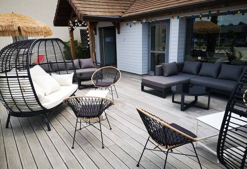 Les Suites   Konine 4   Hotel & Bar & Restaurant