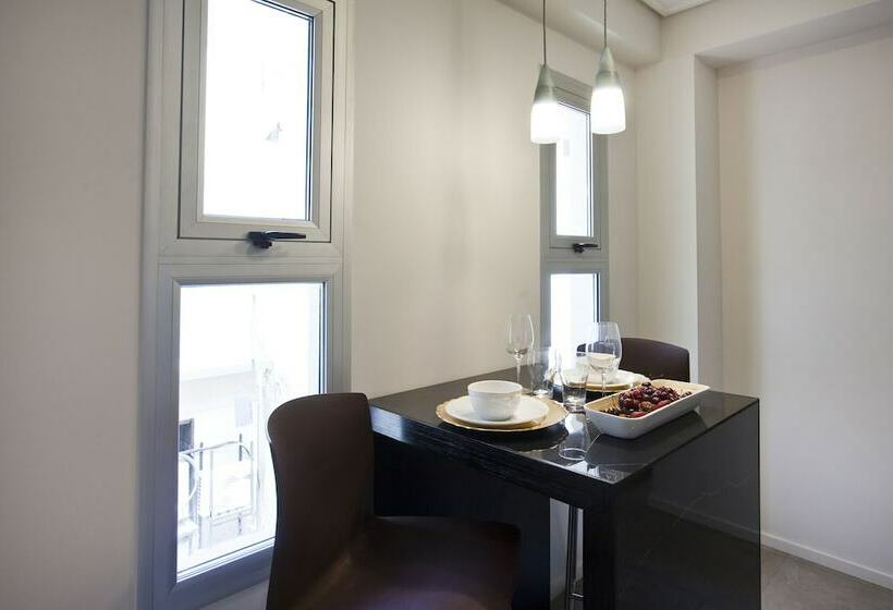 Le Montreal Apartments